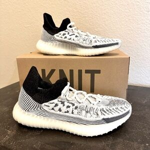 Adidas Yeezy Boost 350 V2 CMPCT Panda size US M8